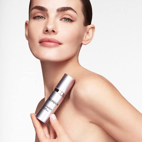 Serum Refinador de Arrugas Profundas Corrective